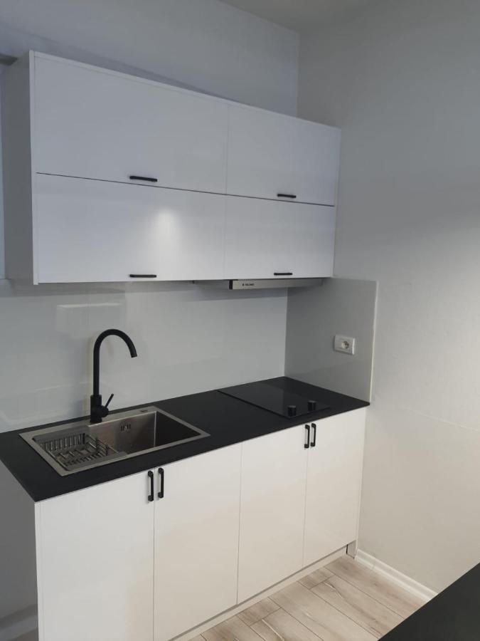 Modern Apartment Korca 2 Εξωτερικό φωτογραφία